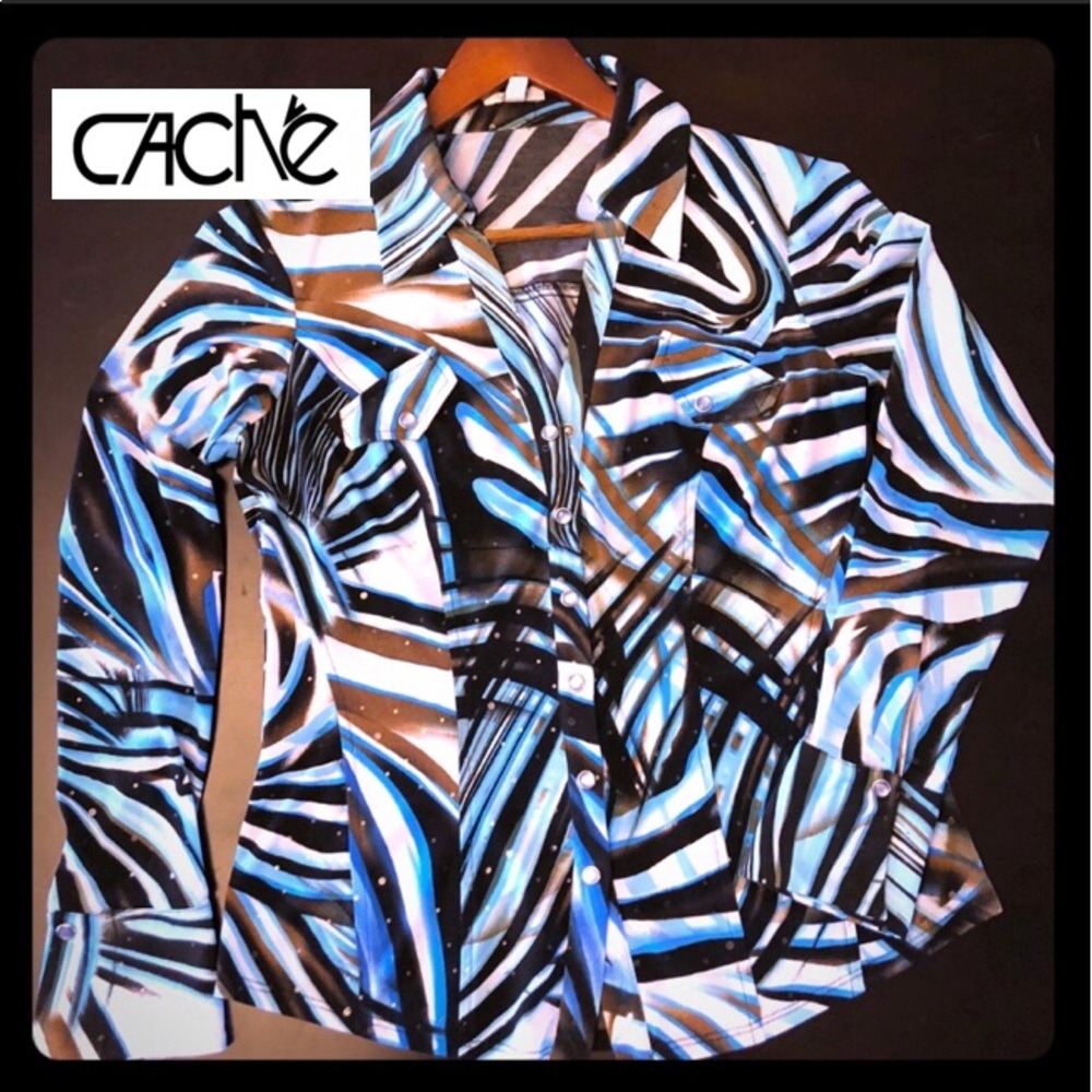 CACHE Exotic Print Flare Blouse